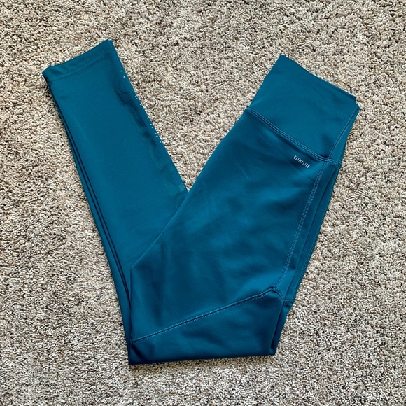 Adidas Climalite High Waisted Legging Crops - Picture 2 of 14